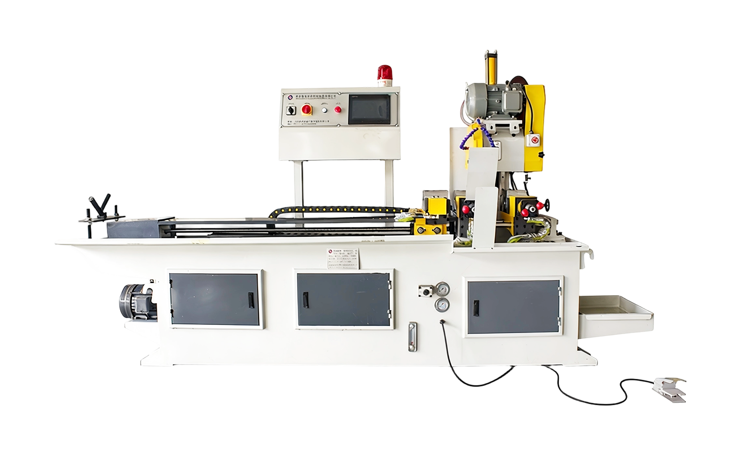 W pełni automatyczna maszyna do cięcia rur z serwomechanizmem serii CNC